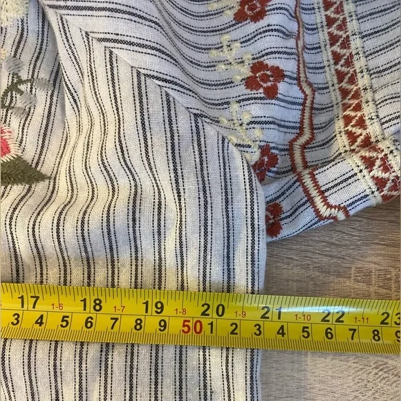 Floral Embroidered Cotton Bubble Sleeve Bohemian Tassel Striped Women's Top Sz M - Picture 4 of 9